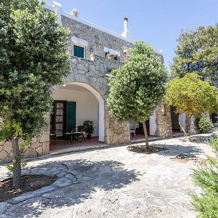 카스트로 Il Posto Delle Fragole B&B 외부 사진